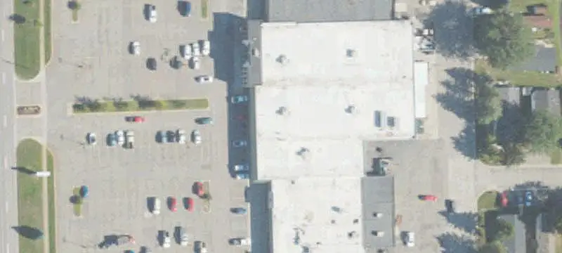 Retail Space in Shopping Center