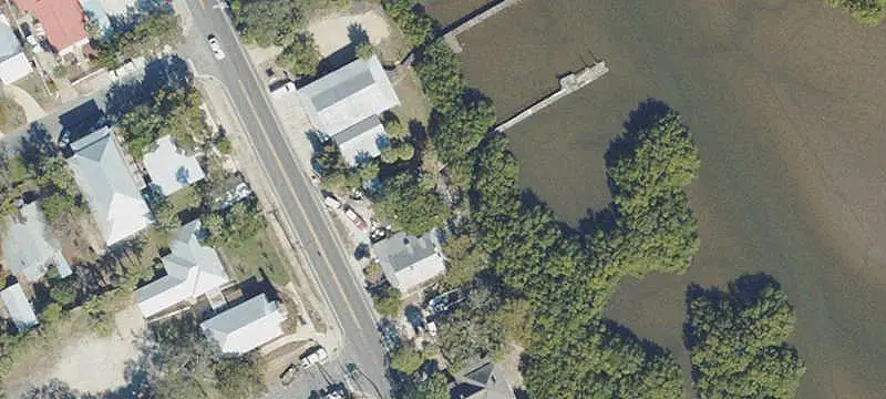 Mixed-Use Property with 4 Units