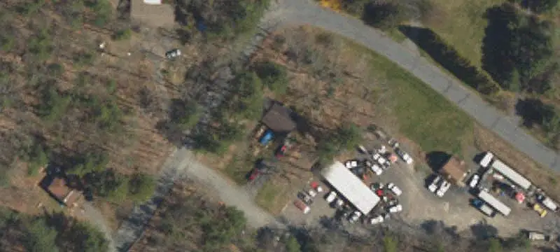 Mixed-Use Property with Garage Workspace