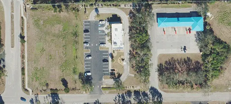 Freestanding Drive-Through Restaurant
