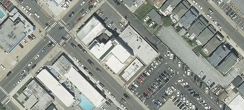 Mixed-Use Property, Unit 4
