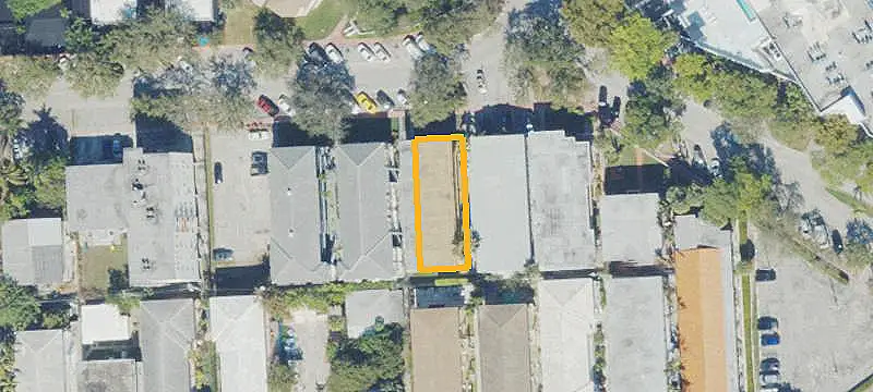 14-Unit Renovated Apartment Building
