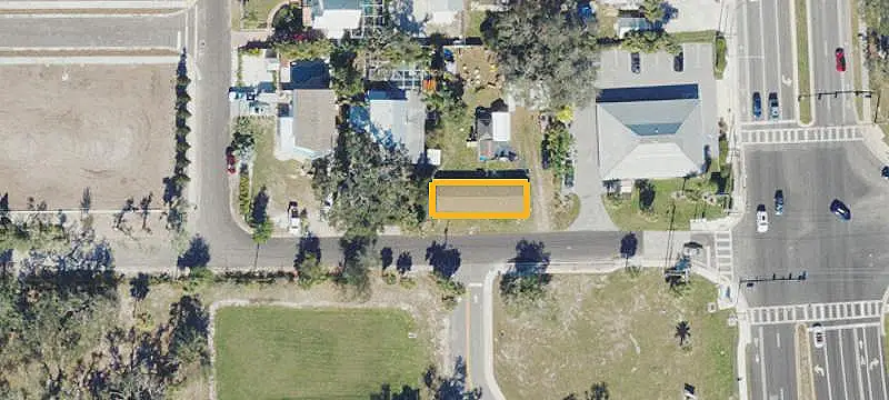 CG-Zoned Commercial Land