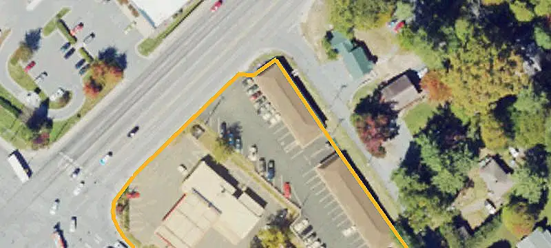 Fully Leased Mixed-Use Property