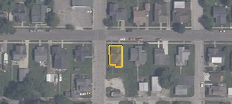 Well-Maintained Two-Unit Duplex
