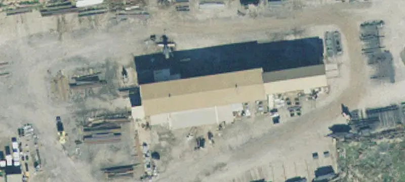 Industrial Building with 3-Phase Power