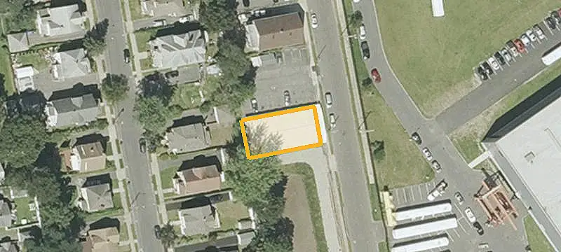 10-Unit Apartment Building