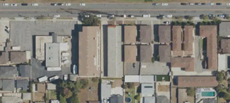 11-Unit Apartment Building