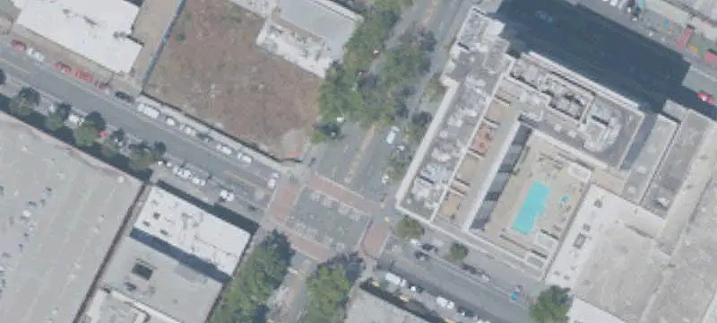 Starbucks-Anchored NNN Property