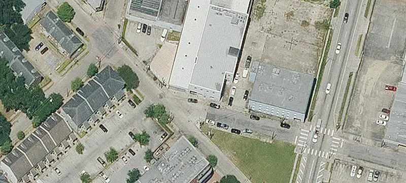 Mixed-Use Office and Warehouse