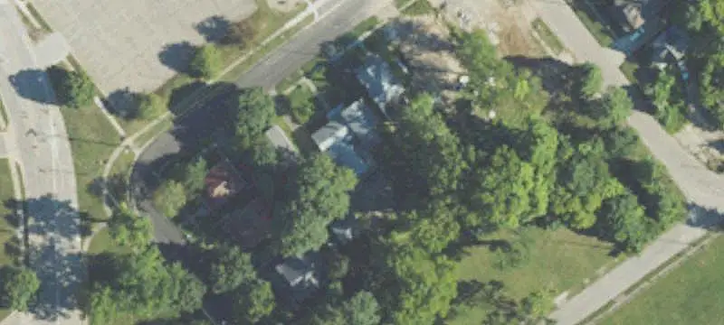 Triplex with Three-Bedroom Unit
