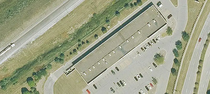 Shopping Center with Freeway Visibility