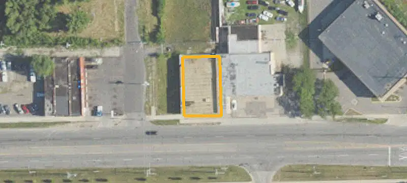 B-4 Zoned Storefront Property