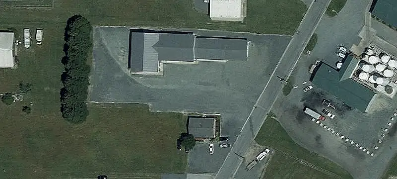 Industrial Flex Building with Drive-In Doors
