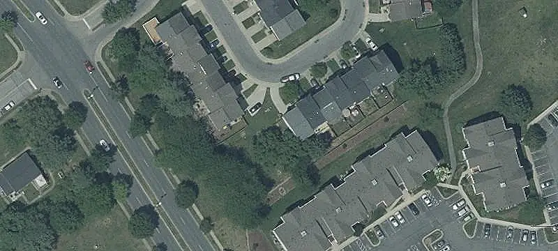 Third-Floor Residential Income Property