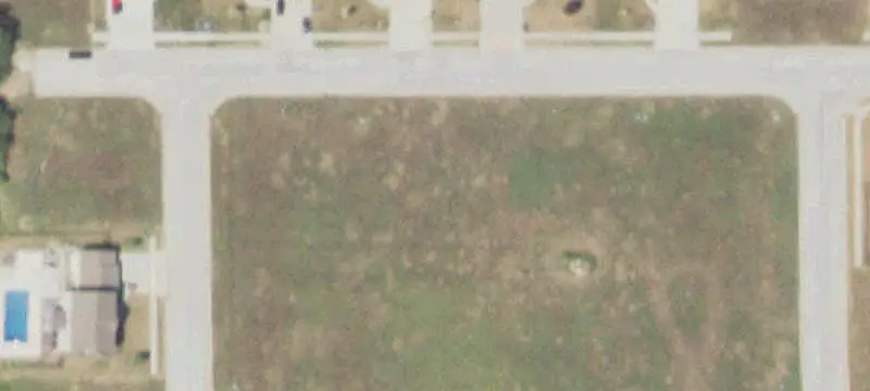 Land / Lots & Land