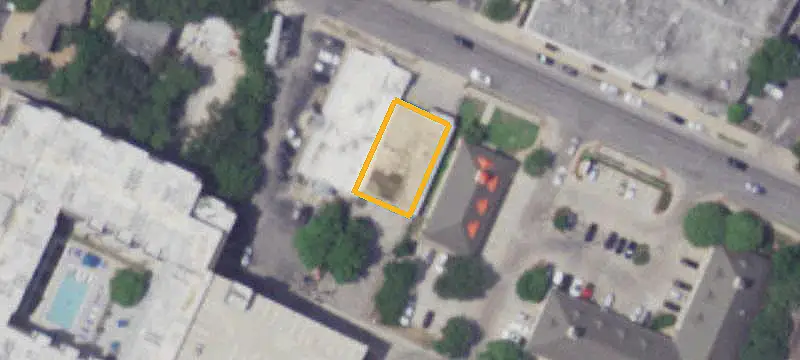 Single-Tenant Retail Space