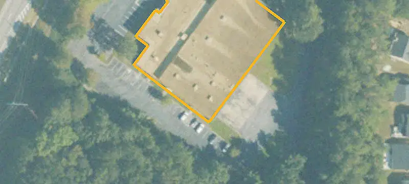 Freestanding Warehouse with Dock Doors