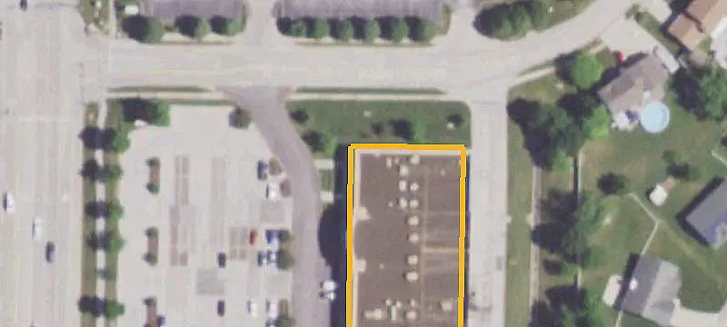 Retail Suite in Retail Corridor