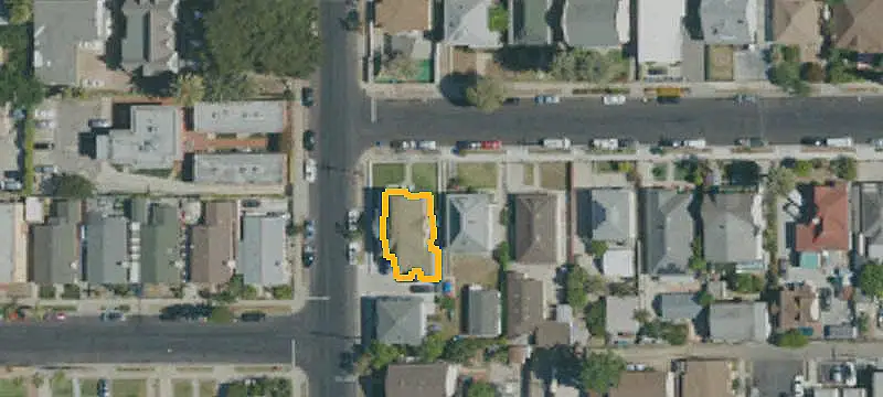 Owner-Occupant Quadplex
