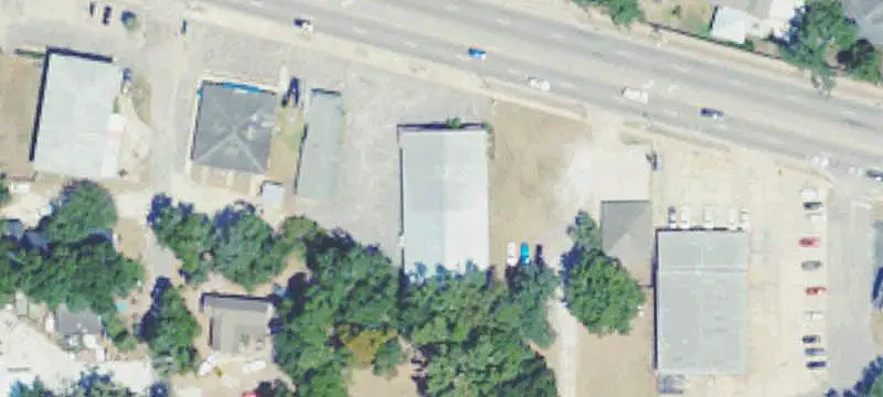 Clear-Span Retail Building