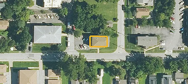 Renovated 6-Unit Apartment Building