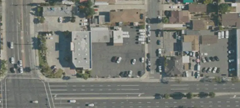 Dual-Operation Auto Shop
