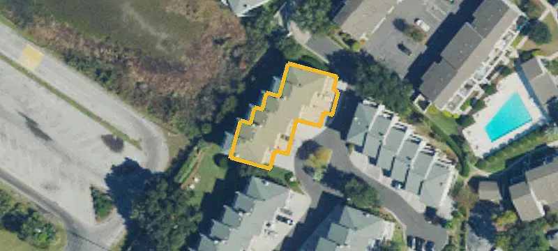 Renovated Waterfront Income Property