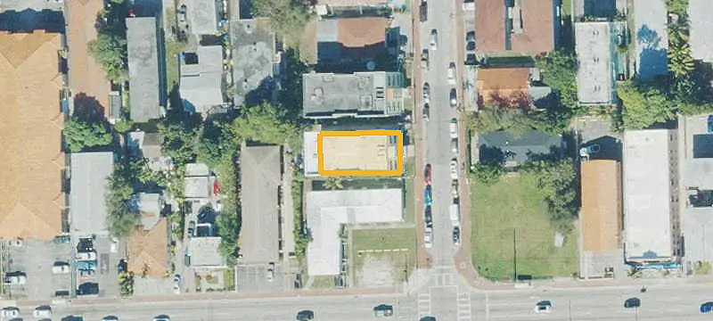12-Unit Renovated Apartment Building