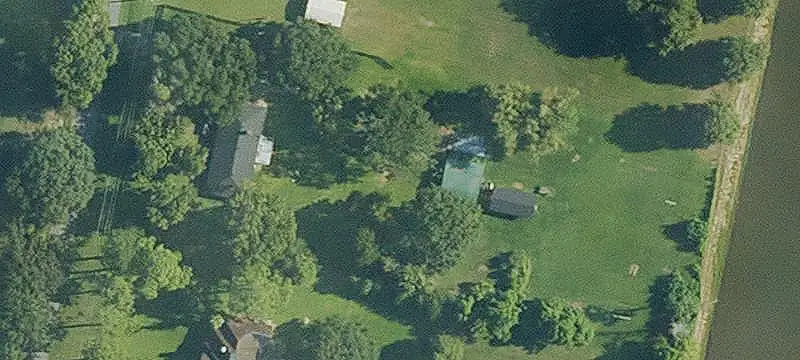 Flex Space with Fenced Yards