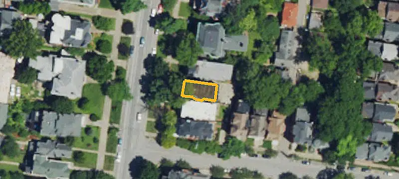 Restored 6-Unit Apartment Building