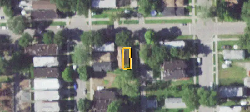 Duplex with Separate Utilities