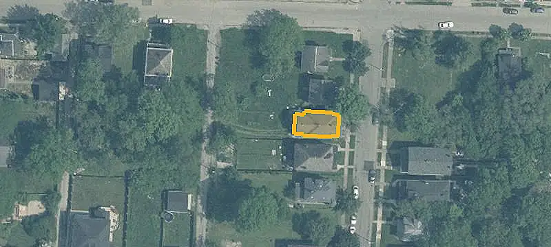 Renovated Three-Story Duplex