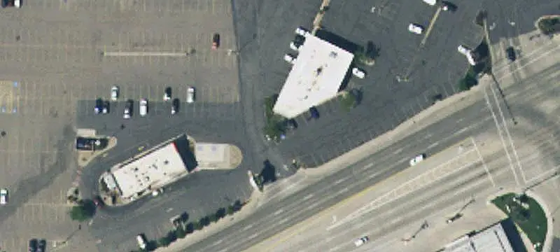 Anchored Regional Shopping Center