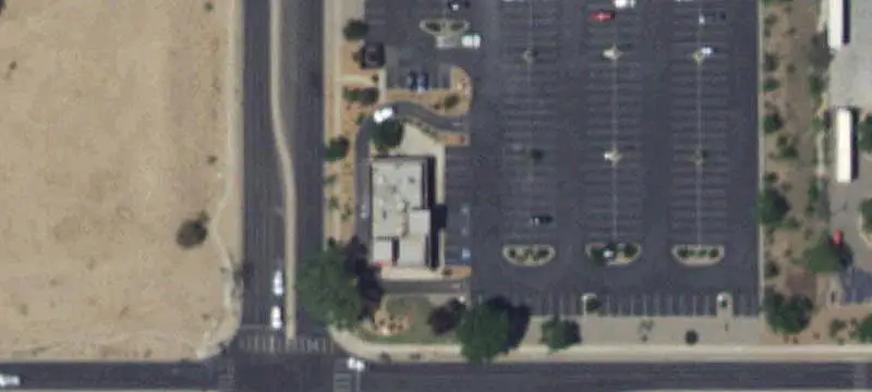 Freestanding Drive-Through Retail Space