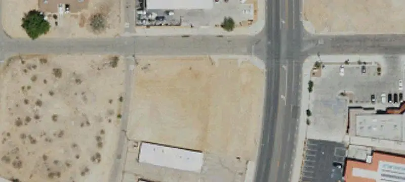 11 Village Drive, Victorville, CA 92395