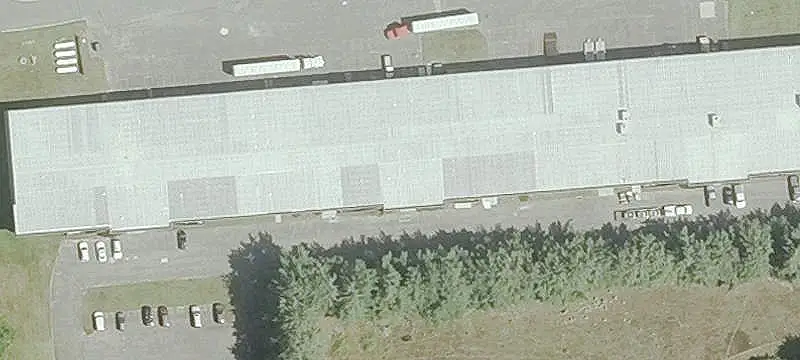 End-Unit Warehouse with Loading Docks