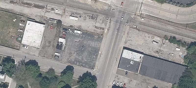 Automotive Property with Office