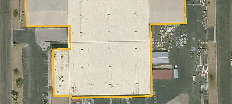 Manufacturing Property with Secured Yard