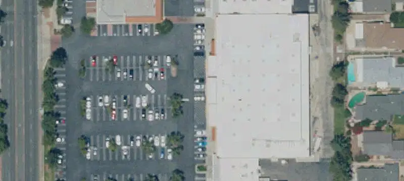 Single-Tenant Grocery Store
