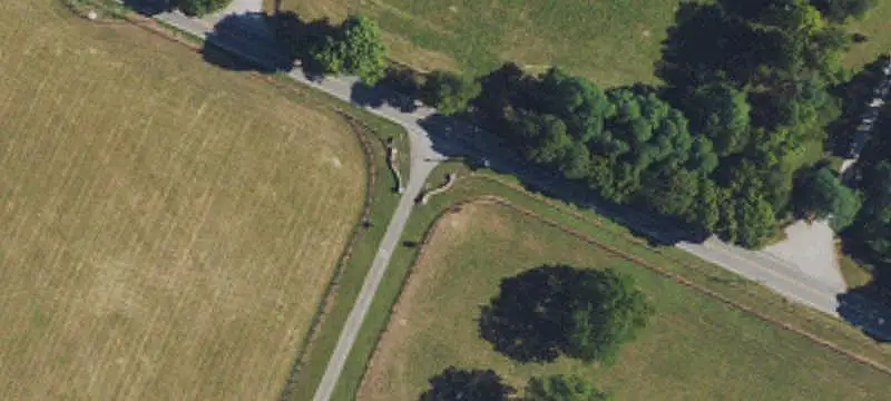 Kentucky Horse Farm with Arena