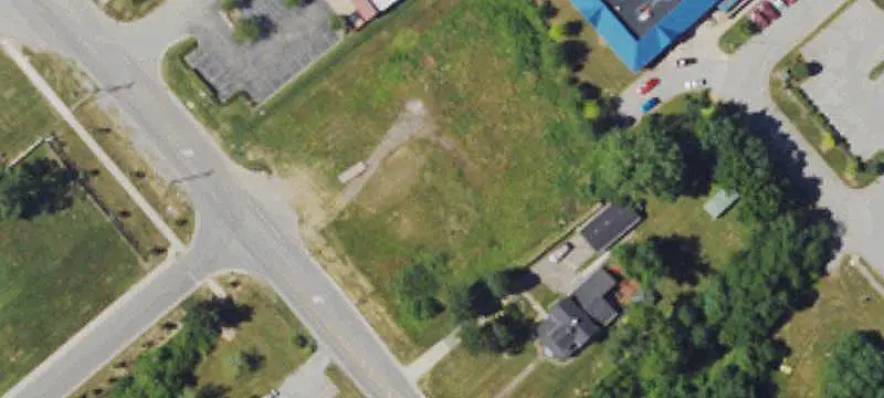 Commercial Land Lease