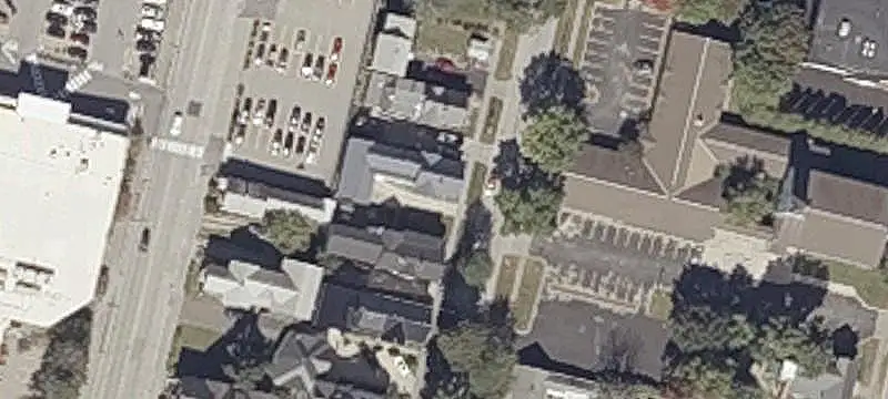 3-Unit Apartment Building