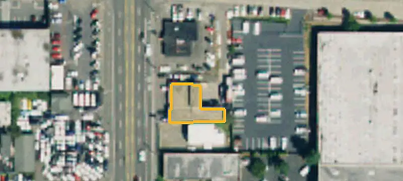 Flex Space with Office and Industrial Areas