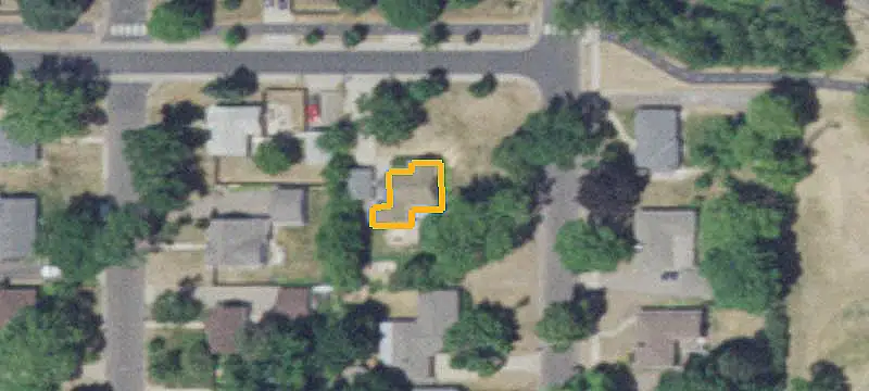 Retail Building with Available Space