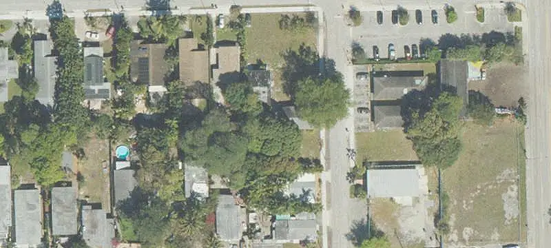 Downtown Oakland Park Land