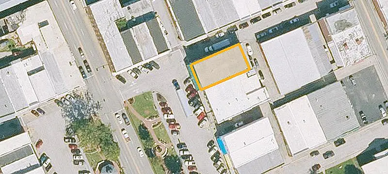 Mixed-Use Property with Living Quarters