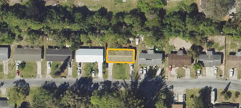 CBS Duplex with Private Entrances