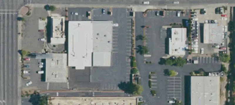 Retail Endcap Shop Space