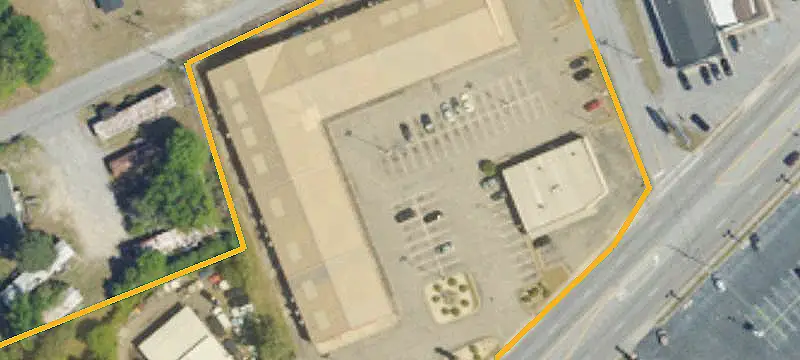 Open-Plan Storefront Property